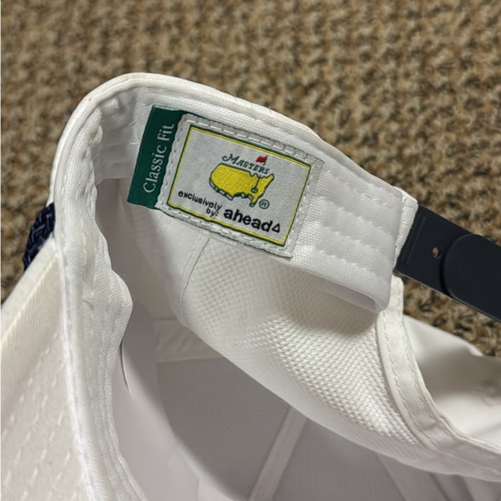 Masters Classic White Golf Cap - Picture 2 of 2